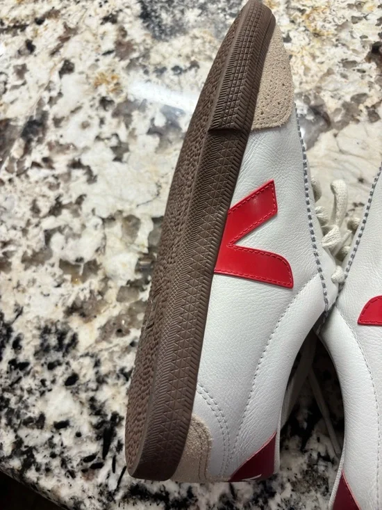 Veja Low-Top Leather Sneakers in White with V and Red Heel Tab Beige Suede - Picture 8 of 10